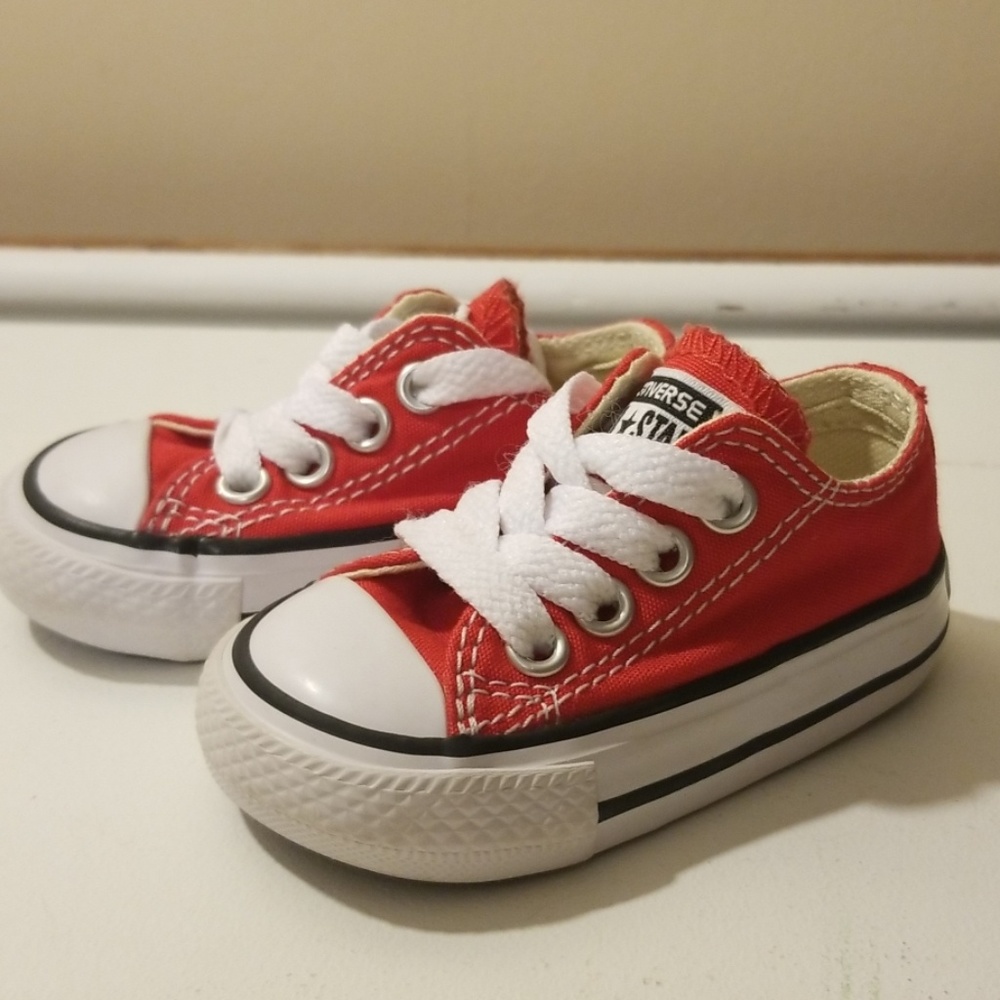 Red converse